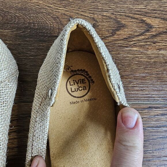 LIVIE AND LUCA Women's 9.5 Jute Burlap Bow Delicate Feminine Flats Nola - Picture 4 of 9
